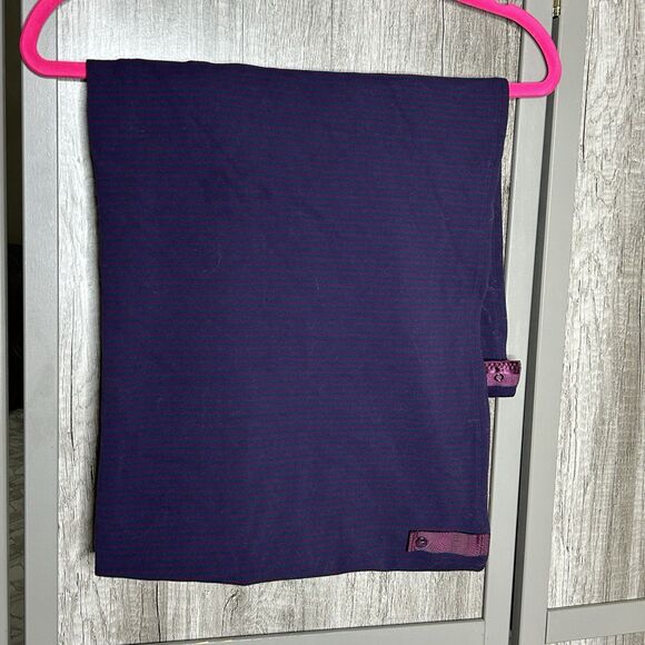 Lululemon Infinity Scarf Purple - Picture 1 of 4